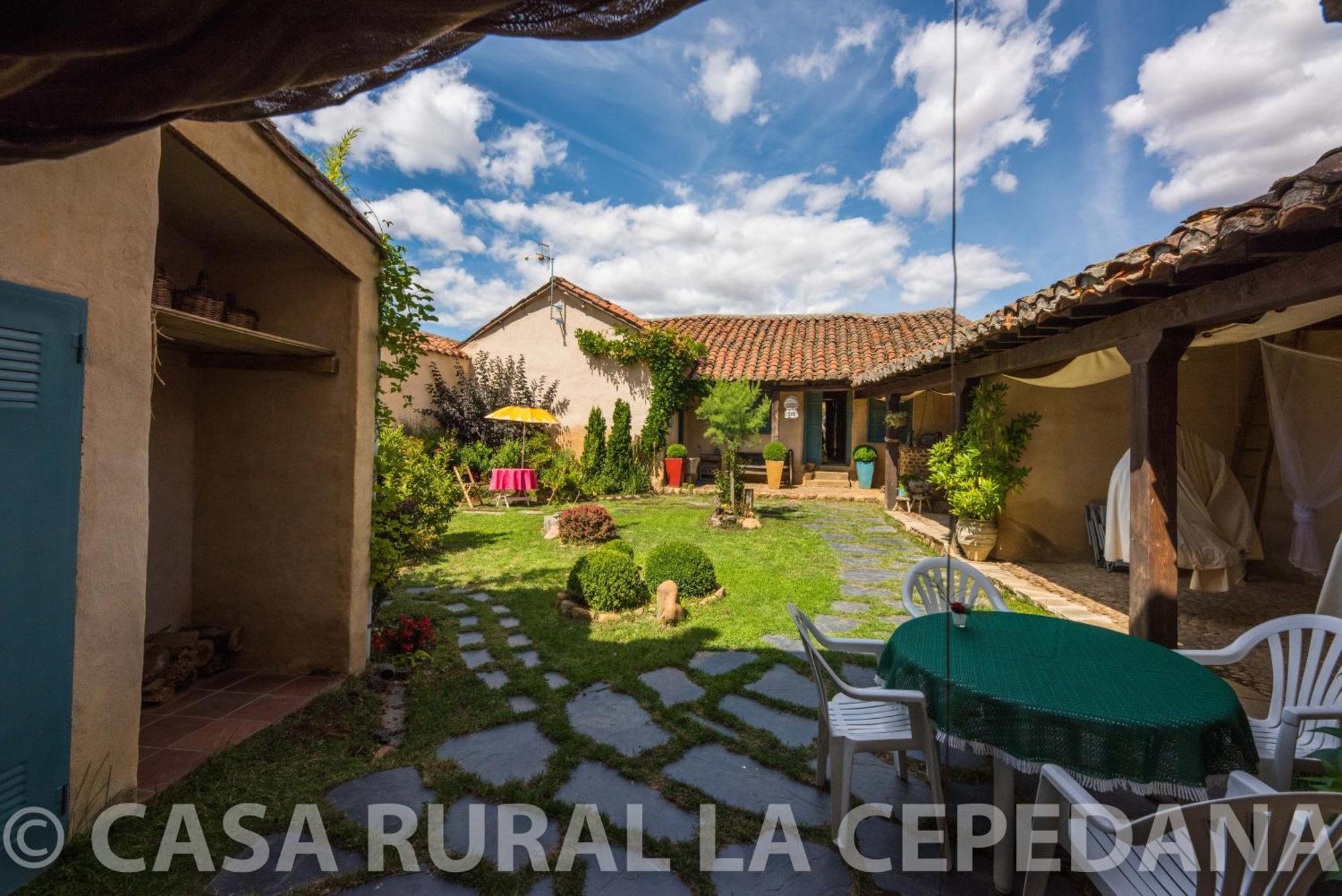 Descubre La Cepedana: Casa Rural Con Encanto En Cogorderos, A Solo 10 Km De Astorga المظهر الخارجي الصورة